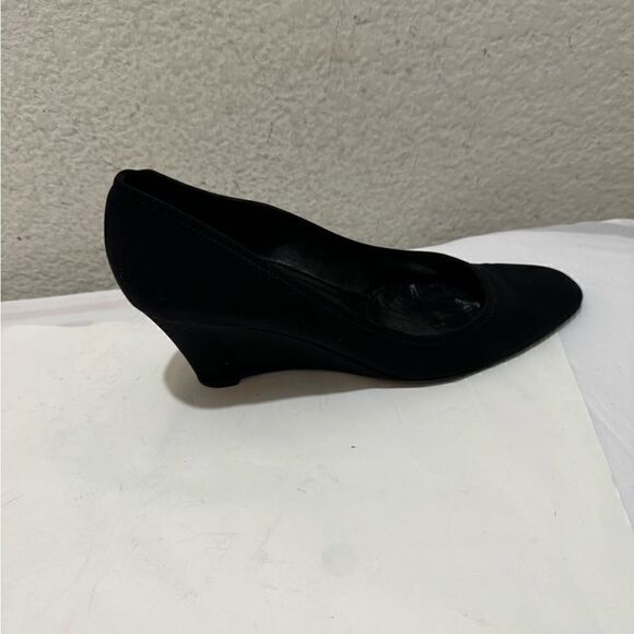 Salvatore Ferragamo Black Wedge Heels 8A - Picture 2 of 15